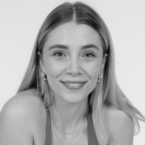 Malin Selfcast Exclusive Talent
