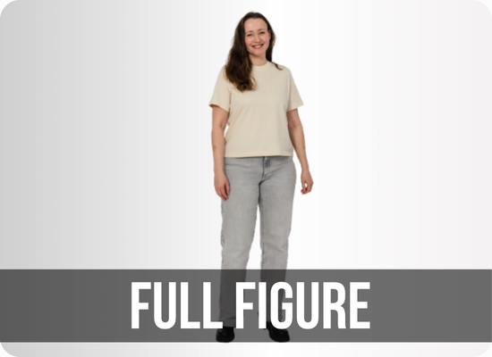Selfcast full figure photo example for talent profile
