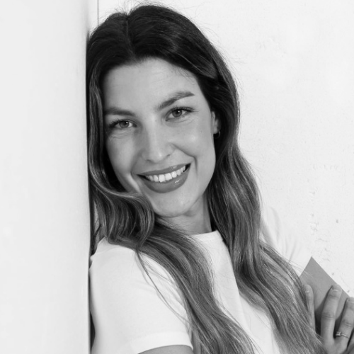 Gina V Selfcast Exclusive Talent