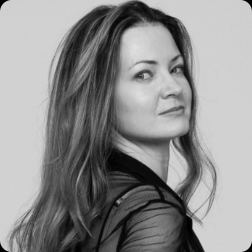 Lisette R Selfcast Exclusive Talent